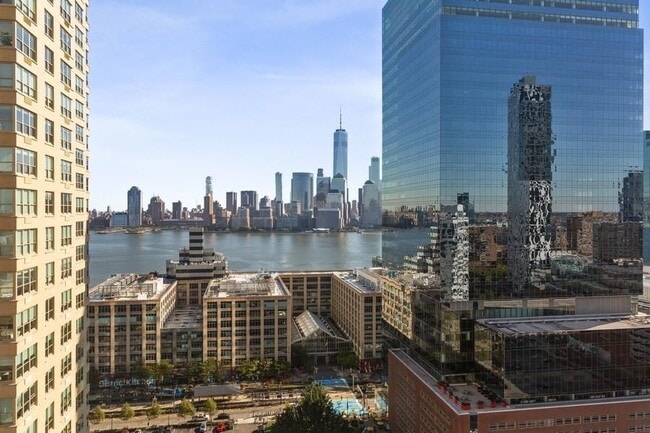 Building Photo - 88 Morgan St