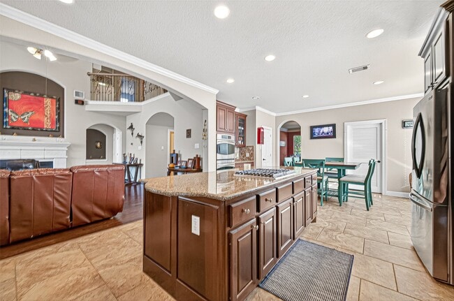 Building Photo - 1206 Coleridge St