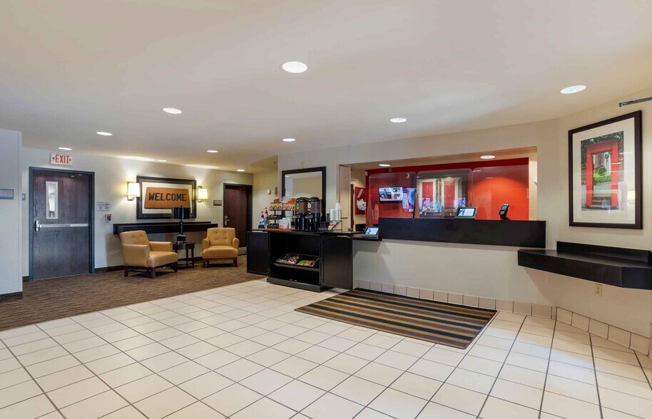 Building Photo - Furnished Studio-New Orleans - Metairie