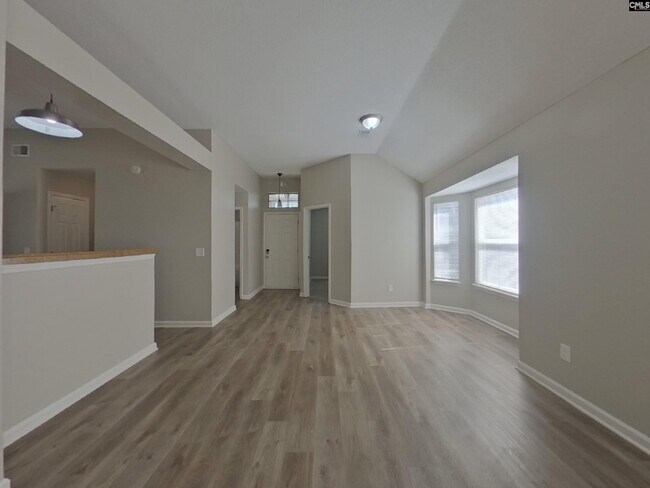 Building Photo - 136 Westport Dr