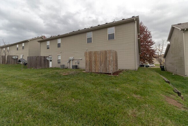 Building Photo - 5301-5303-5303 Currituck Ln