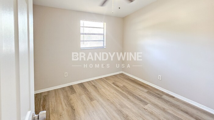 Building Photo - 4401 N 72nd St