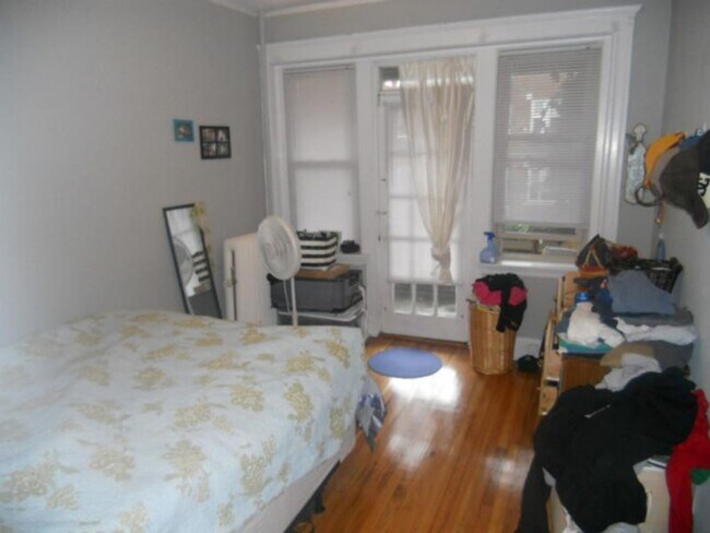 Building Photo - HOT ALLSTON LISTING!!!!