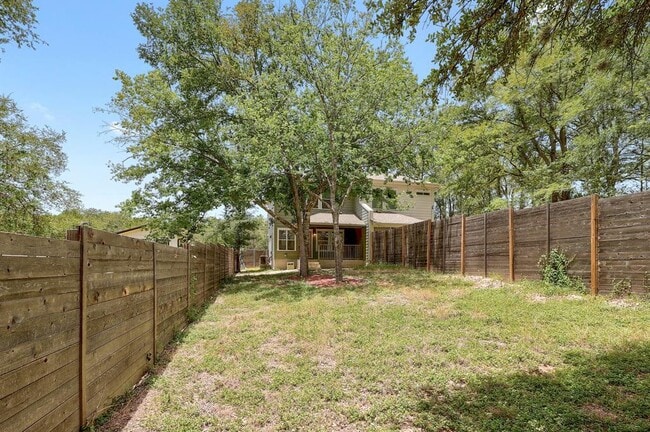 Building Photo - 4803 Pecan Springs Rd