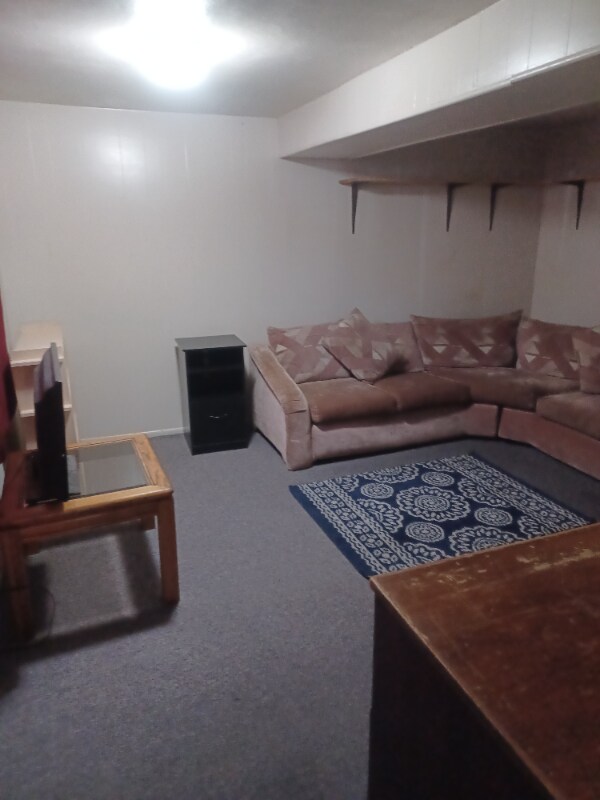 Building Photo - 748 N 700 E