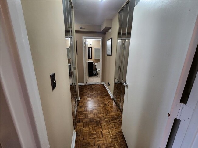 Building Photo - 620 Peachtree St NE