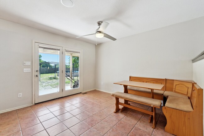Building Photo - 3617 Joseph Cir