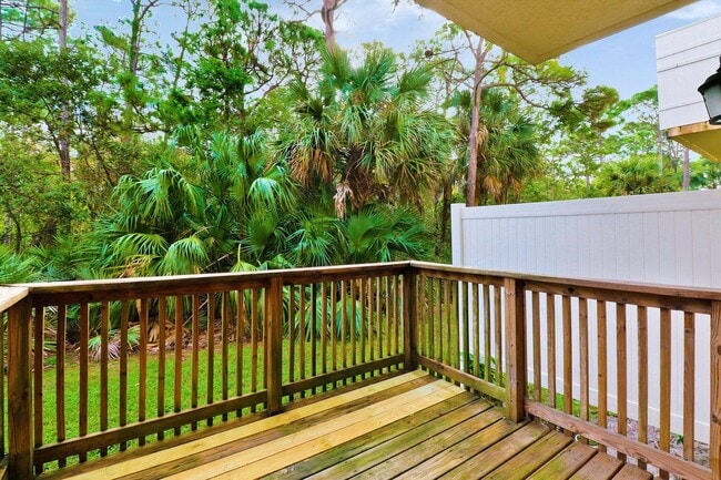 Building Photo - 12643 SE Old Cypress Dr
