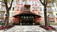 Building Photo - 911 N Orange Ave
