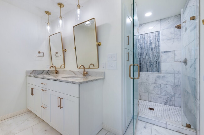 Building Photo - 29224 Seabiscuit Dr