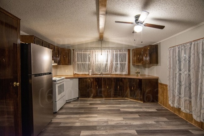 Building Photo - Charming 2 Bedroom, 1 Bath Home for Rent!