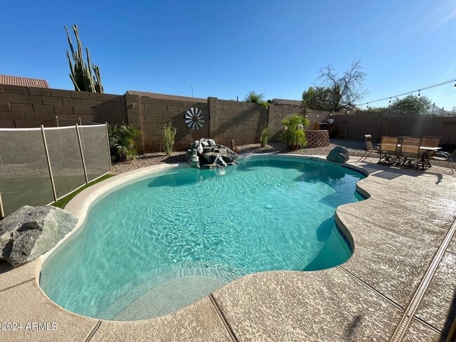 Building Photo - 8616 E Ocaso Ave