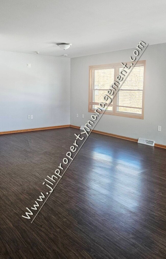 Building Photo - 1774 S Hance Dr