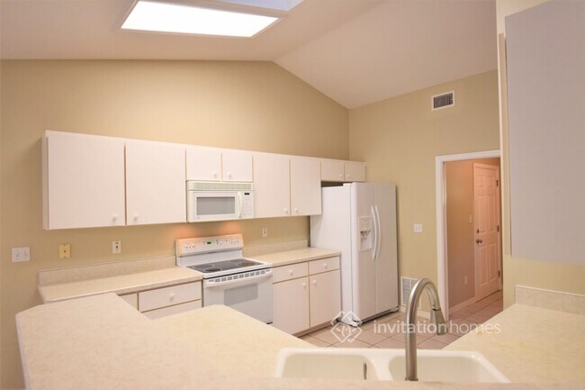 Building Photo - 434 Pendrey Dr