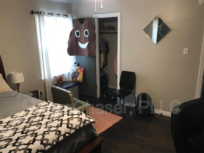 Building Photo - 4401 17th St