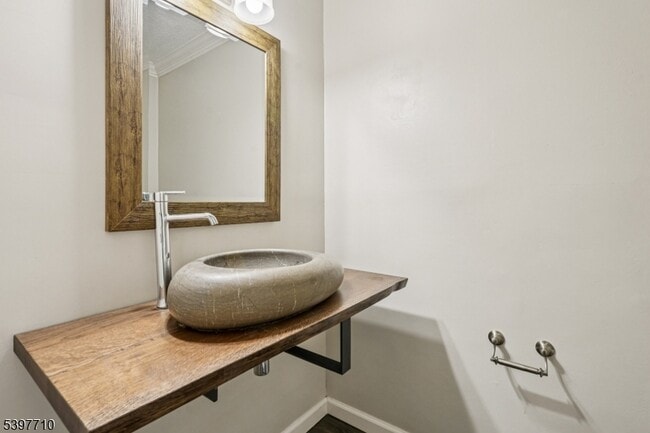 Building Photo - 1 Dorado Dr