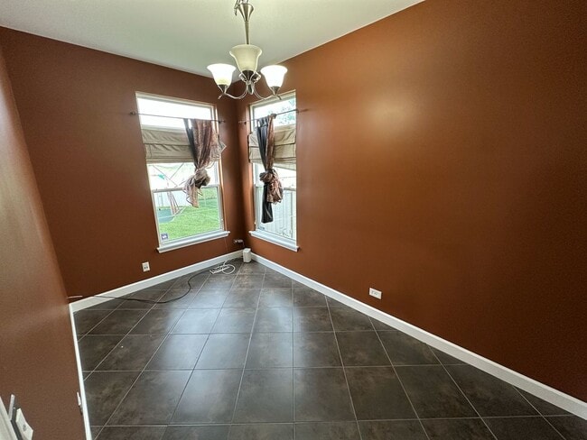 Building Photo - 227 Butler Dr