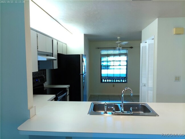 Building Photo - 2269 N St Lucie Point