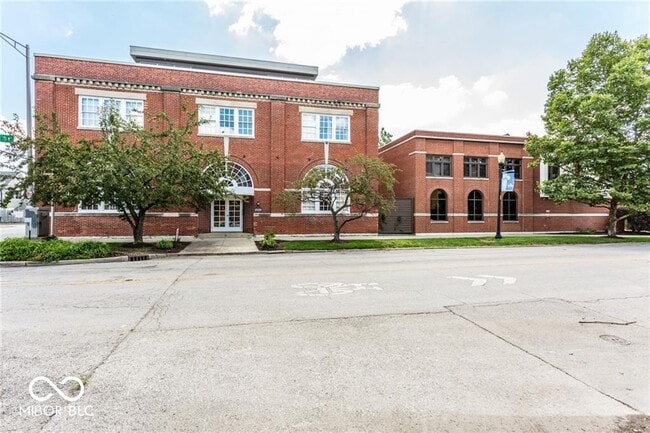 Building Photo - 1529 Alabama St