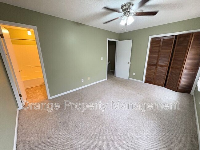 Building Photo - 343 Old Greenville Hwy