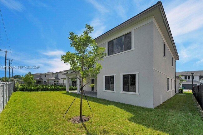 Building Photo - 8283 SW 120th Ter