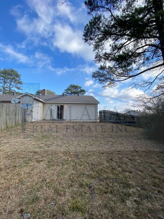 Building Photo - Maumelle 2 Bedroom Unit