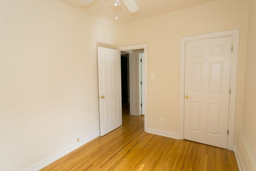 Building Photo - 3754 N Fremont St