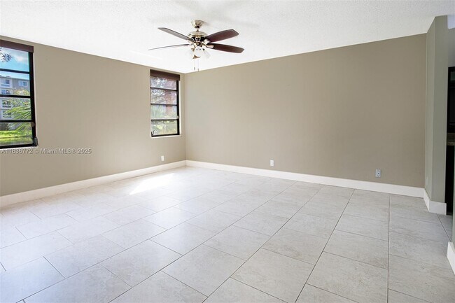 Building Photo - 2213 Cypress Island Dr