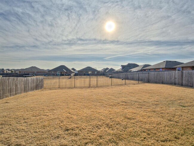 Building Photo - 2980 NW 184th Terrace