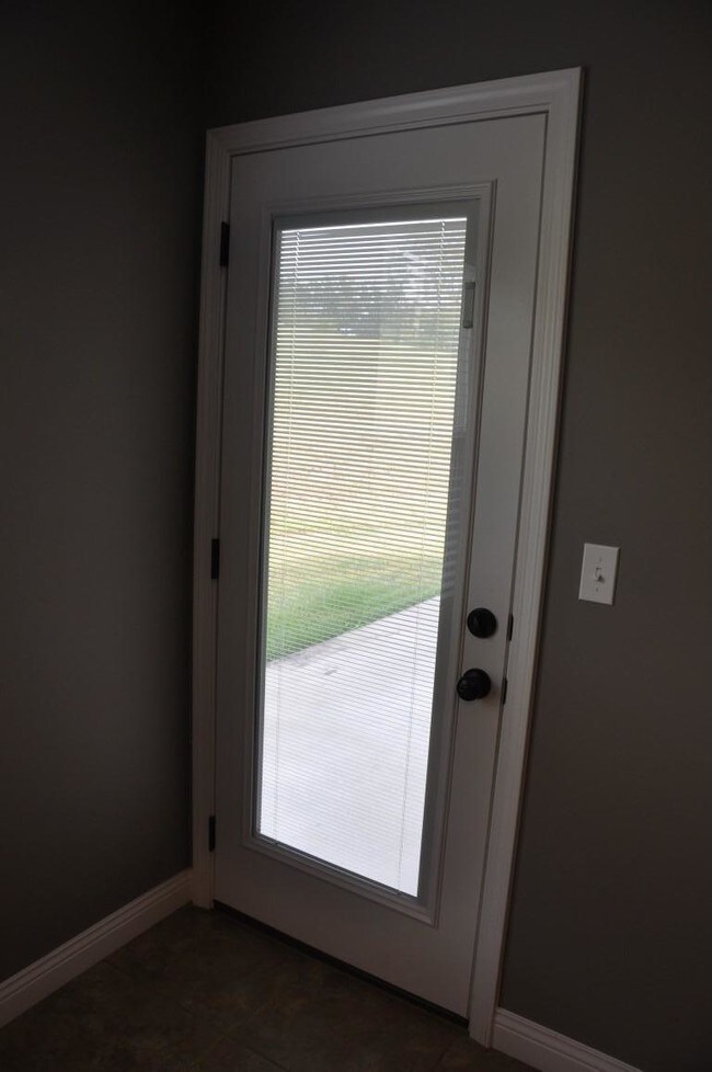 Building Photo - 3505 Timber Run Dr