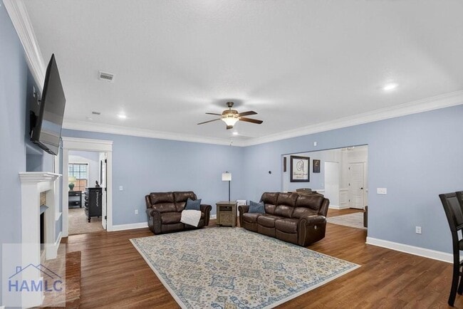 Building Photo - 99 Blueberry Ct NE