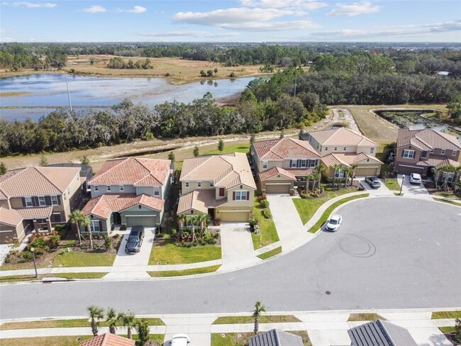 Building Photo - 7704 Oakmoss Loop