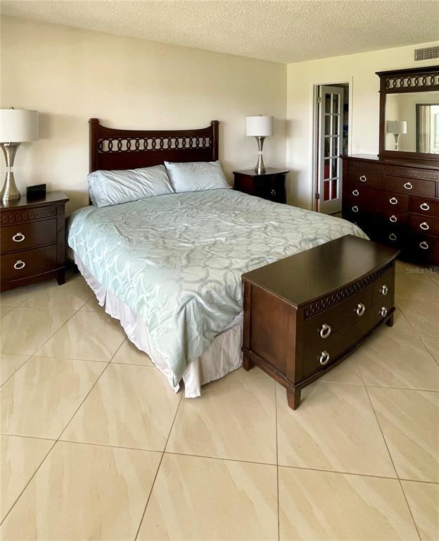 Building Photo - 7893 Sailboat Key Blvd S