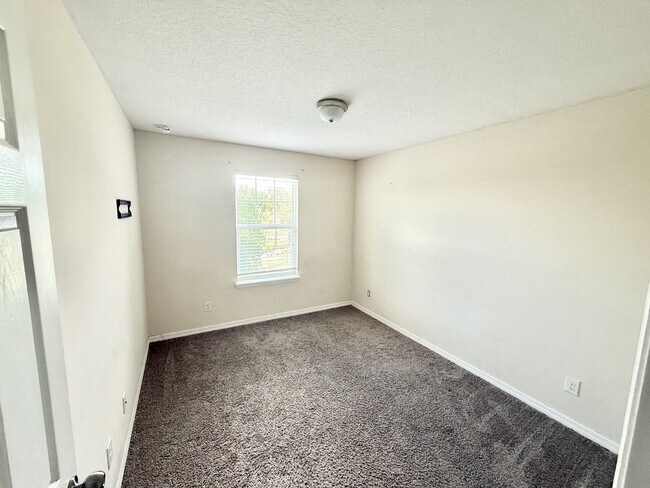 Building Photo - 8674 Wellington Blue Ln