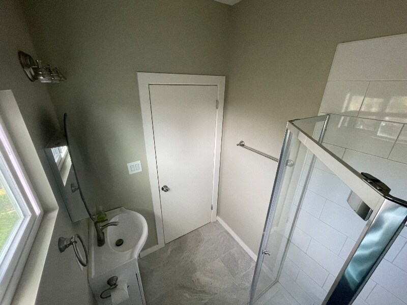 Building Photo - 1127 Elgin St