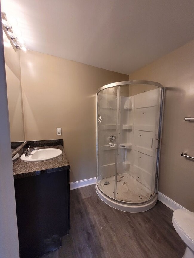 Building Photo - Franklin Co Royston – Two Bedroom and Two Bathroom Single Family Home - Country Living Convenient...