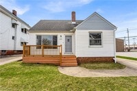 Building Photo - 10518 Langton Ave