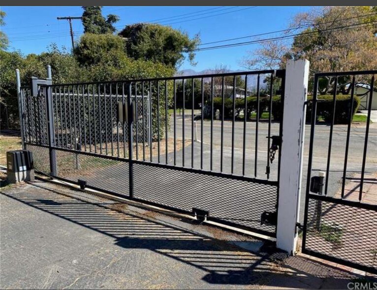 Building Photo - 33574 Washington Dr