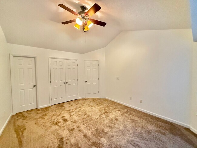 Building Photo - **OFFERING WAIVED APPLICATION FEES & $150 ...