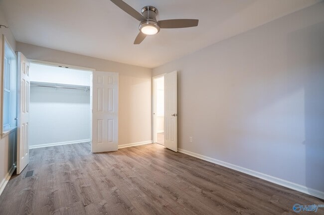 Building Photo - 205 High Rd