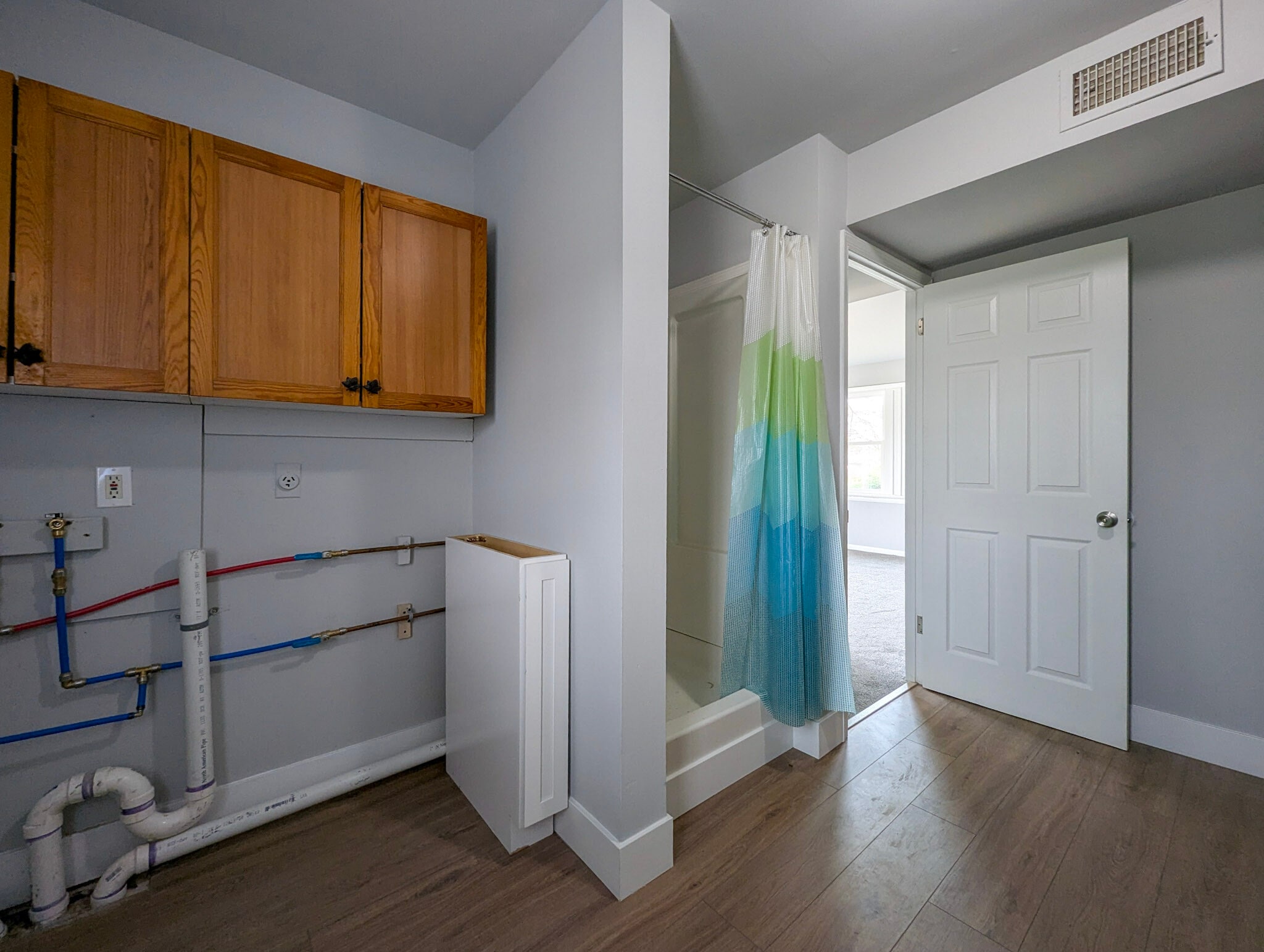 Building Photo - 1583 Yeakel Way