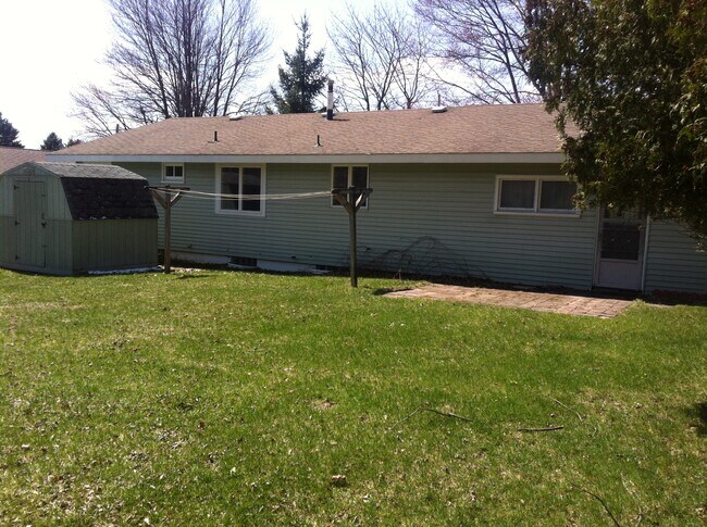 Building Photo - 108 Ronnell Dr