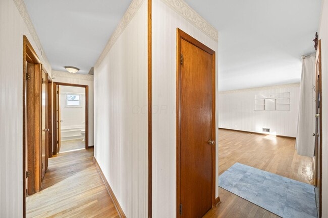 Building Photo - 1565 Garywood Ave