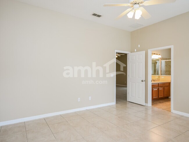 Building Photo - 5355 Rishley Run Way