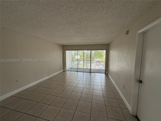 Building Photo - 4205 N University Dr