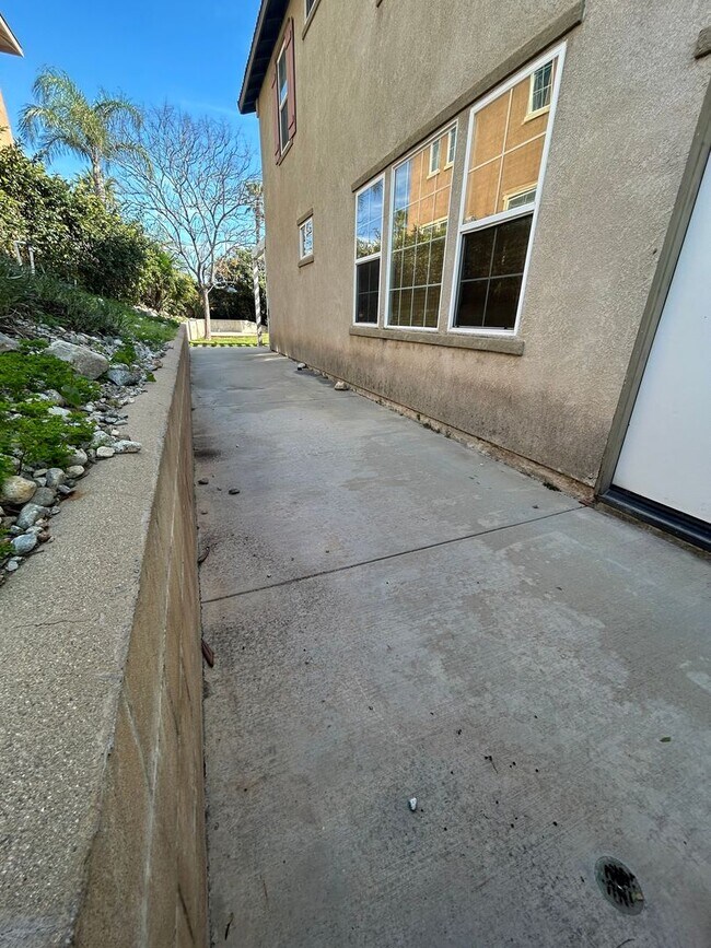 Building Photo - 5867 Jackson Pl