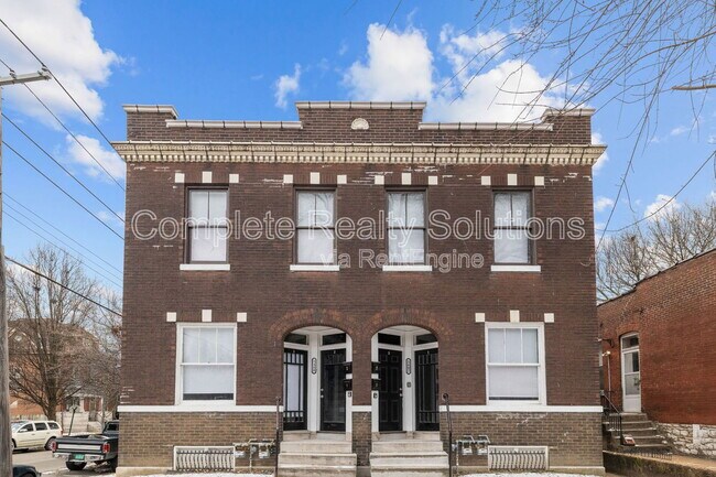 Building Photo - 3402 Dunnica Ave