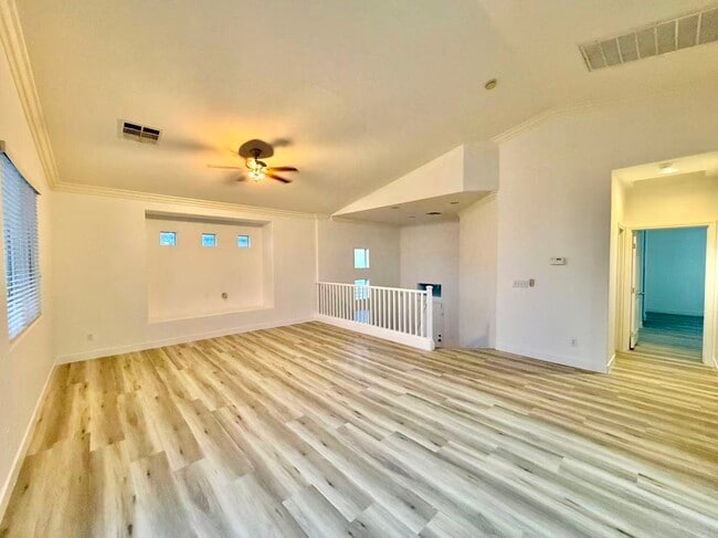 Building Photo - 6436 Casamar St