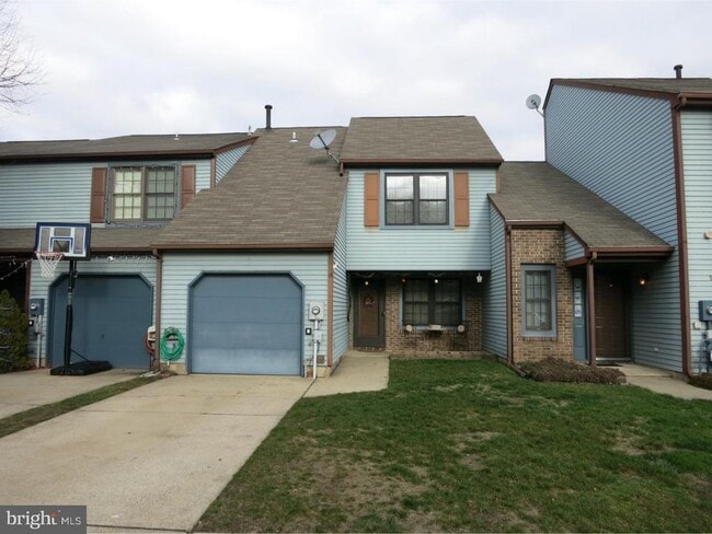 Building Photo - 19 Francis Ct