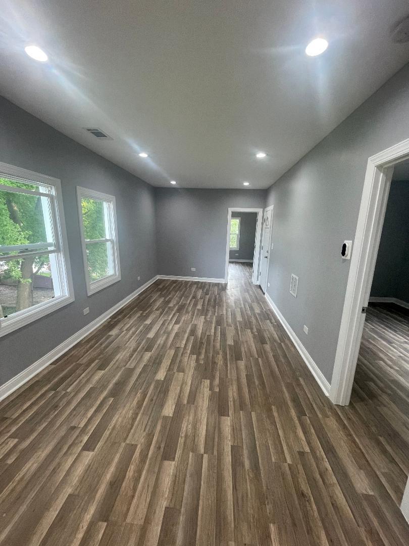 Building Photo - 3021 E 138th Pl